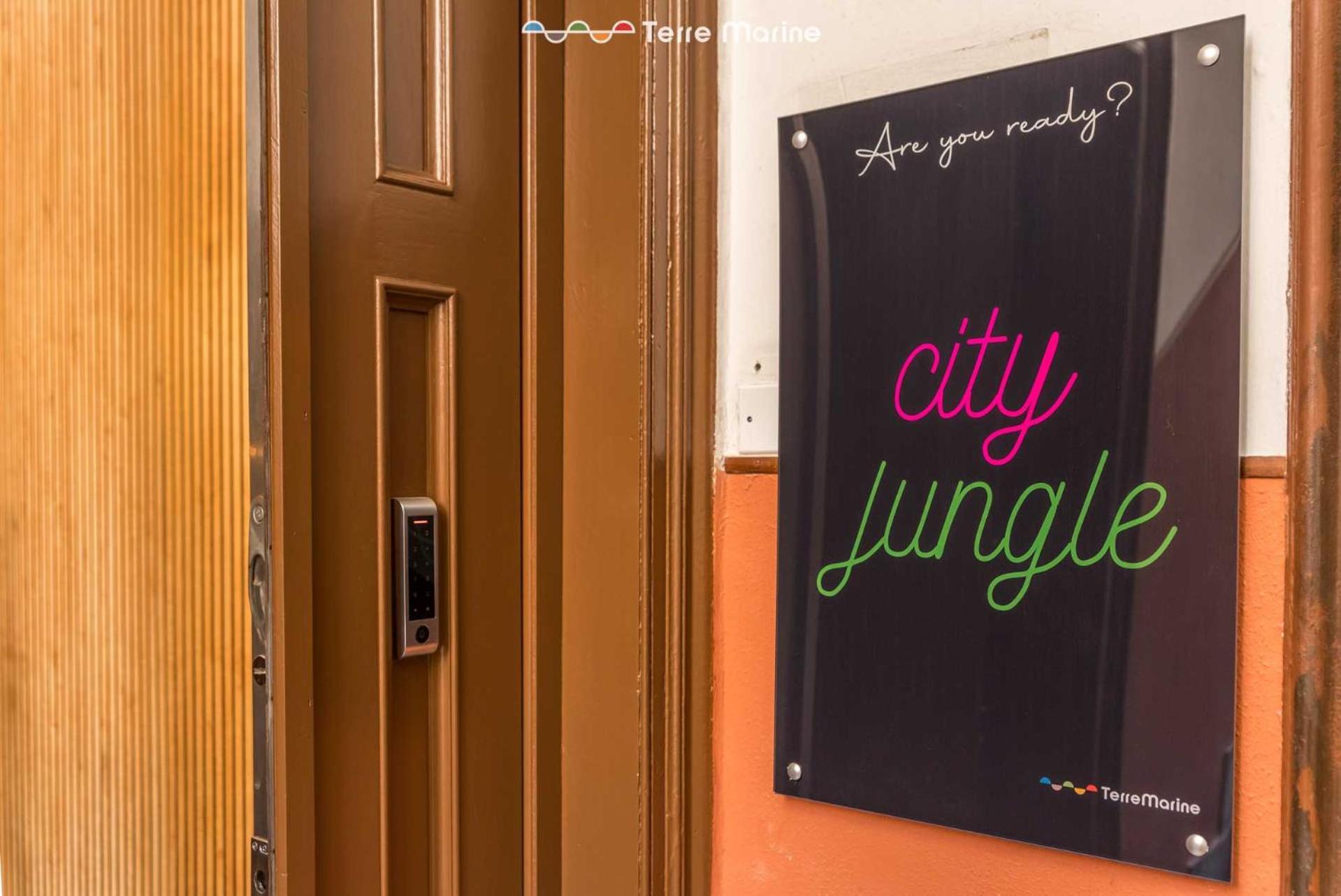 City Jungle, Terre Marine La Spezia Exterior foto